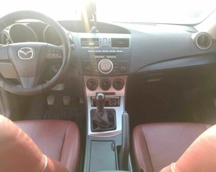 Белый Мазда 3, объемом двигателя 1.6 л и пробегом 230 тыс. км за 5900 $, фото 13 на Automoto.ua