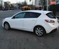 Белый Мазда 3, объемом двигателя 1.56 л и пробегом 223 тыс. км за 5999 $, фото 3 на Automoto.ua