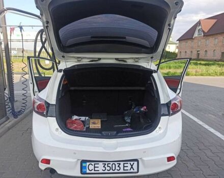 Белый Мазда 3, объемом двигателя 1.6 л и пробегом 230 тыс. км за 5900 $, фото 5 на Automoto.ua