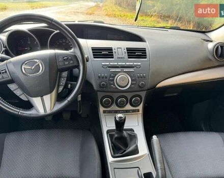Белый Мазда 3, объемом двигателя 1.56 л и пробегом 230 тыс. км за 6800 $, фото 6 на Automoto.ua