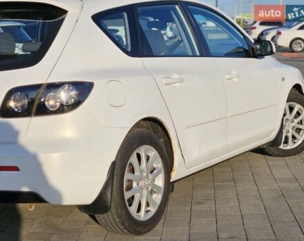 Білий Мазда 3, об'ємом двигуна 1.6 л та пробігом 152 тис. км за 5700 $, фото 1 на Automoto.ua