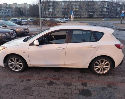 Белый Мазда 3, объемом двигателя 1.6 л и пробегом 300 тыс. км за 5700 $, фото 6 на Automoto.ua