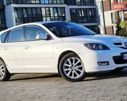 Білий Мазда 3, об'ємом двигуна 1.6 л та пробігом 152 тис. км за 5700 $, фото 7 на Automoto.ua