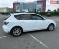 Белый Мазда 3, объемом двигателя 2 л и пробегом 161 тыс. км за 6700 $, фото 1 на Automoto.ua
