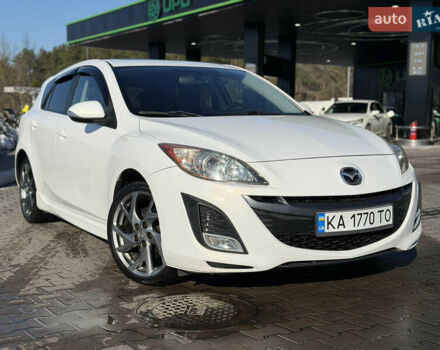 Белый Мазда 3, объемом двигателя 2.5 л и пробегом 222 тыс. км за 7800 $, фото 3 на Automoto.ua