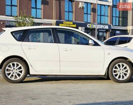 Білий Мазда 3, об'ємом двигуна 1.6 л та пробігом 152 тис. км за 5700 $, фото 9 на Automoto.ua