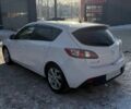 Білий Мазда 3, об'ємом двигуна 1.6 л та пробігом 132 тис. км за 3000 $, фото 3 на Automoto.ua