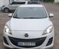 Белый Мазда 3, объемом двигателя 1.6 л и пробегом 159 тыс. км за 8000 $, фото 1 на Automoto.ua