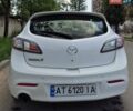 Білий Мазда 3, об'ємом двигуна 1.56 л та пробігом 234 тис. км за 6999 $, фото 2 на Automoto.ua