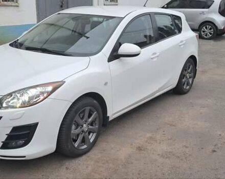 Белый Мазда 3, объемом двигателя 1.6 л и пробегом 159 тыс. км за 8000 $, фото 2 на Automoto.ua