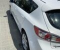 Белый Мазда 3, объемом двигателя 1.6 л и пробегом 196 тыс. км за 5900 $, фото 12 на Automoto.ua