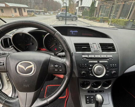 Белый Мазда 3, объемом двигателя 1.6 л и пробегом 171 тыс. км за 8500 $, фото 24 на Automoto.ua