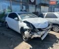 Білий Мазда 3, об'ємом двигуна 1.6 л та пробігом 175 тис. км за 2350 $, фото 3 на Automoto.ua