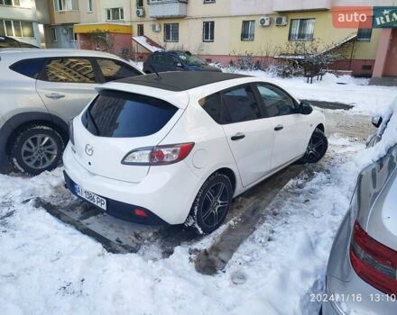 Білий Мазда 3, об'ємом двигуна 1.6 л та пробігом 230 тис. км за 7200 $, фото 9 на Automoto.ua