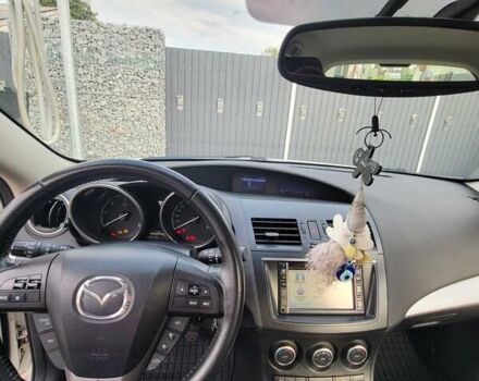 Білий Мазда 3, об'ємом двигуна 1.56 л та пробігом 228 тис. км за 7700 $, фото 23 на Automoto.ua