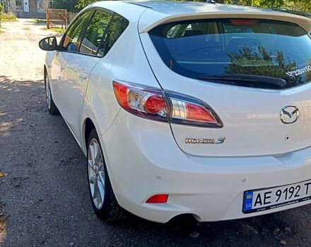 Белый Мазда 3, объемом двигателя 1.6 л и пробегом 223 тыс. км за 6500 $, фото 1 на Automoto.ua