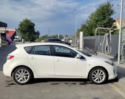 Білий Мазда 3, об'ємом двигуна 1.56 л та пробігом 228 тис. км за 7700 $, фото 8 на Automoto.ua