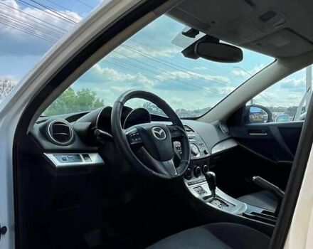 Білий Мазда 3, об'ємом двигуна 1.6 л та пробігом 198 тис. км за 7300 $, фото 15 на Automoto.ua