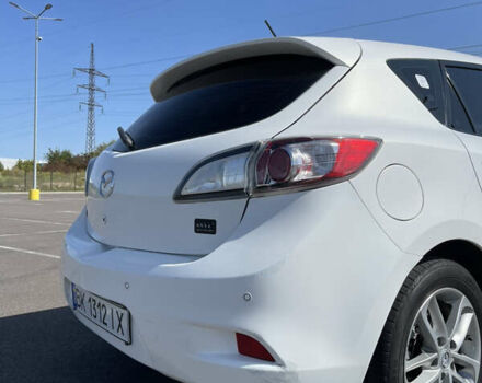 Білий Мазда 3, об'ємом двигуна 1.6 л та пробігом 171 тис. км за 7000 $, фото 8 на Automoto.ua