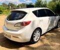 Белый Мазда 3, объемом двигателя 2 л и пробегом 170 тыс. км за 8500 $, фото 7 на Automoto.ua