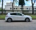 Белый Мазда 3, объемом двигателя 1.6 л и пробегом 296 тыс. км за 6600 $, фото 1 на Automoto.ua