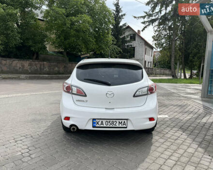 Белый Мазда 3, объемом двигателя 1.6 л и пробегом 147 тыс. км за 8500 $, фото 12 на Automoto.ua