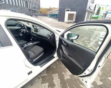 Белый Мазда 3, объемом двигателя 1.5 л и пробегом 149 тыс. км за 12700 $, фото 11 на Automoto.ua