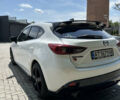 Белый Мазда 3, объемом двигателя 2 л и пробегом 291 тыс. км за 9999 $, фото 3 на Automoto.ua