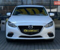 Белый Мазда 3, объемом двигателя 2 л и пробегом 178 тыс. км за 9300 $, фото 1 на Automoto.ua