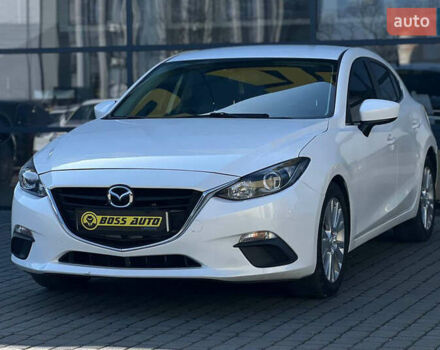 Белый Мазда 3, объемом двигателя 2 л и пробегом 178 тыс. км за 9300 $, фото 2 на Automoto.ua
