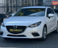 Белый Мазда 3, объемом двигателя 2 л и пробегом 178 тыс. км за 9300 $, фото 2 на Automoto.ua