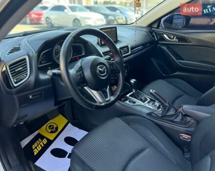 Белый Мазда 3, объемом двигателя 2 л и пробегом 178 тыс. км за 9300 $, фото 13 на Automoto.ua