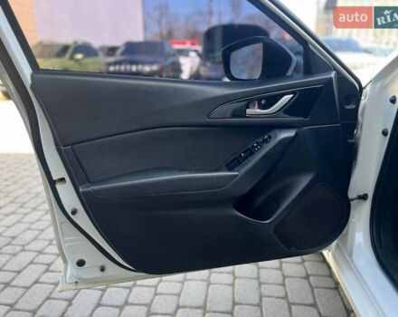 Белый Мазда 3, объемом двигателя 2 л и пробегом 178 тыс. км за 9300 $, фото 10 на Automoto.ua