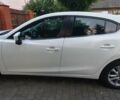 Белый Мазда 3, объемом двигателя 2 л и пробегом 169 тыс. км за 9400 $, фото 3 на Automoto.ua