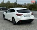 Белый Мазда 3, объемом двигателя 2 л и пробегом 185 тыс. км за 7500 $, фото 5 на Automoto.ua