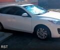 Белый Мазда 3, объемом двигателя 2 л и пробегом 95 тыс. км за 7800 $, фото 2 на Automoto.ua