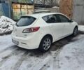 Белый Мазда 3, объемом двигателя 2 л и пробегом 118 тыс. км за 5700 $, фото 3 на Automoto.ua