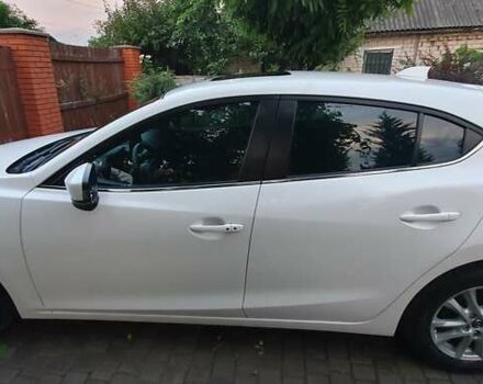 Белый Мазда 3, объемом двигателя 2 л и пробегом 169 тыс. км за 9400 $, фото 5 на Automoto.ua