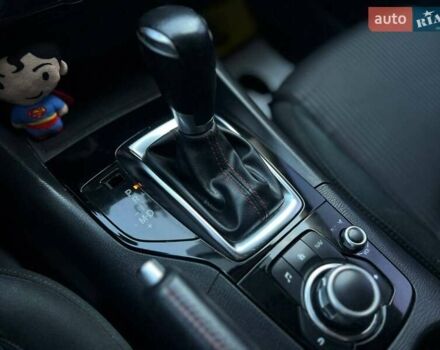 Белый Мазда 3, объемом двигателя 2 л и пробегом 178 тыс. км за 9300 $, фото 17 на Automoto.ua