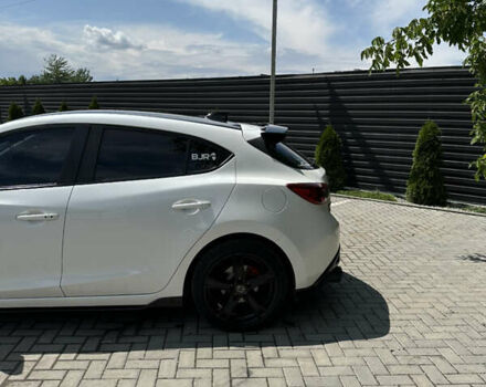 Белый Мазда 3, объемом двигателя 2 л и пробегом 291 тыс. км за 9999 $, фото 12 на Automoto.ua