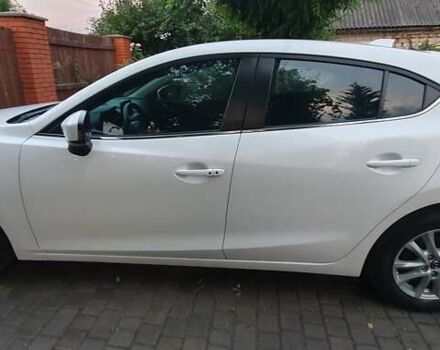 Белый Мазда 3, объемом двигателя 2 л и пробегом 169 тыс. км за 9400 $, фото 4 на Automoto.ua