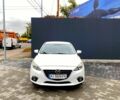 Білий Мазда 3, об'ємом двигуна 1.5 л та пробігом 149 тис. км за 12700 $, фото 3 на Automoto.ua