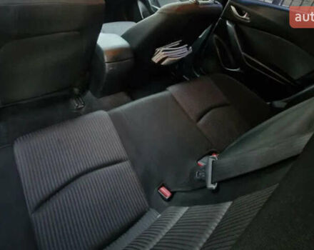 Белый Мазда 3, объемом двигателя 2 л и пробегом 178 тыс. км за 9300 $, фото 29 на Automoto.ua