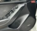 Белый Мазда 3, объемом двигателя 2 л и пробегом 185 тыс. км за 7500 $, фото 12 на Automoto.ua