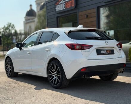 Білий Мазда 3, об'ємом двигуна 2.2 л та пробігом 256 тис. км за 10650 $, фото 2 на Automoto.ua
