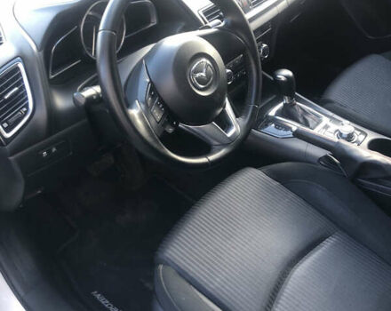Білий Мазда 3, об'ємом двигуна 1.5 л та пробігом 148 тис. км за 12500 $, фото 7 на Automoto.ua