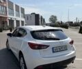 Белый Мазда 3, объемом двигателя 2 л и пробегом 90 тыс. км за 11507 $, фото 3 на Automoto.ua