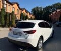 Белый Мазда 3, объемом двигателя 2 л и пробегом 79 тыс. км за 9991 $, фото 2 на Automoto.ua