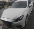 Белый Мазда 3, объемом двигателя 2.5 л и пробегом 200 тыс. км за 5000 $, фото 5 на Automoto.ua