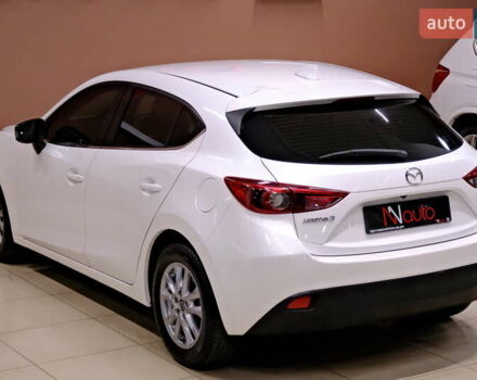 Білий Мазда 3, об'ємом двигуна 1.5 л та пробігом 93 тис. км за 13500 $, фото 14 на Automoto.ua